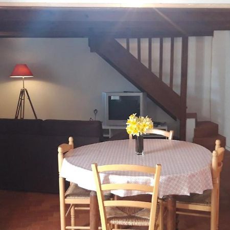 Gite 2 Ou 3 Personnes - Campagne Bourbriac Exterior foto